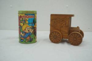 lot 54 image: coin bank