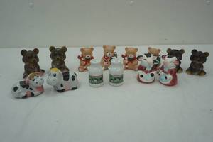 lot 103 image: Animal salt and pepper shakers