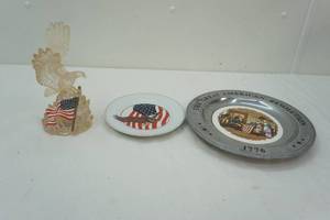 lot 197 image: patriotic decor