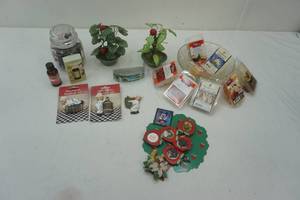 lot 213 image: scented wax cubes