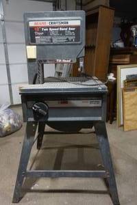 lot 1 image: Craftsman Band Saw