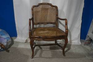 lot 45 image: vintage chair
