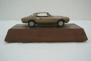 lot 54 image: Camaro radio