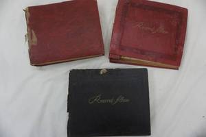lot 162 image: Vintage records, 45s, Patty Page and other
