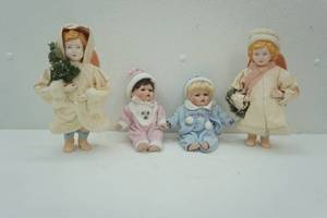 lot 198 image: Russ Berrie Angels