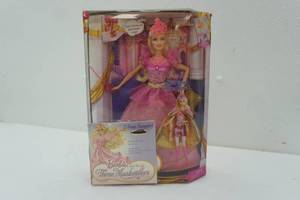 lot 219 image: Barbie doll