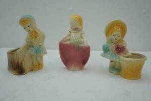 lot 230 image: vintage planter