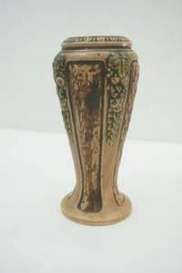 lot 243 image: Roseville pottery