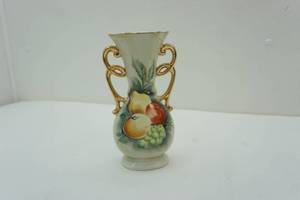 lot 249 image: Norleans Japan vase
