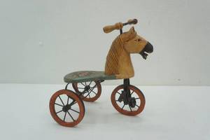 lot 287 image: tricycle decor