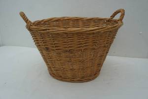 lot 318 image: vintage wicker woven basket