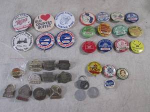 (BSB) Assorted Vintage Buttons and ...