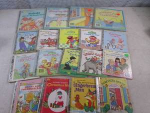 (CSB) Assortment of Vintage A Big a...