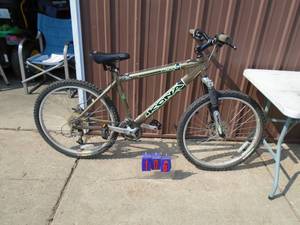 KonaFord promo bike. Lightly used. Very good condition. As shown.