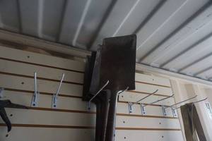 4 Square Face ShovelsSpades