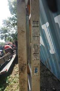 Werner Model T1210 10 Fiberglass Step Ladder