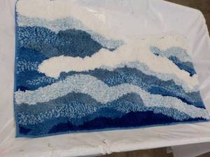 Wavy New Bath Rug 20 x 31...