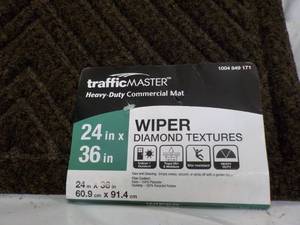 Traffic Master 24 x 36 New Wiper H...
