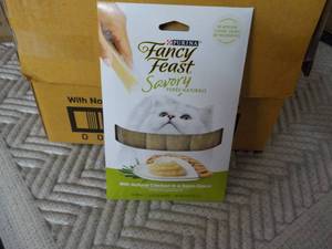 30 x 4 packs Natural Chicken in a D...