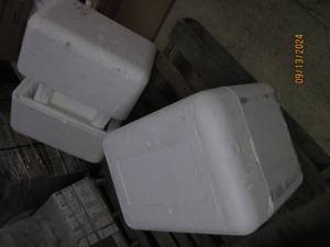 3 foam containers...