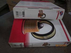 lot of 2 carquest R88814 air filter...