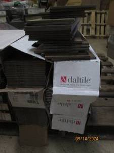 7 cases of daltile 14.55 sqft per b...