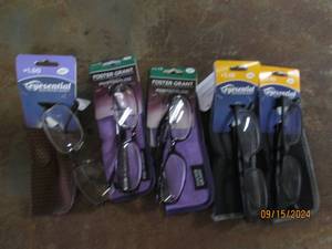 5 reading glasses with cases...