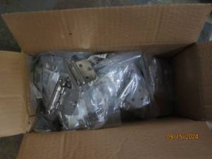 case of 25 pairs of self closing ki...