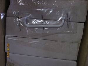 case of 250 white drawer handles...