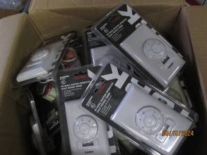 box full around 30 tork in wall mot...
