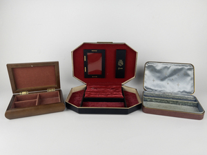 lot 49A image: Group of 3 Vintage Jewelry Boxes