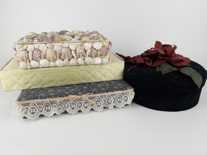 lot 49B image: Group of 4 Vintage Jewelry Boxes Containers