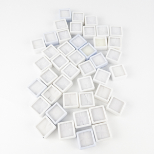 lot 49C image: 45 Gem Containers