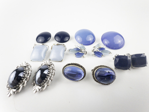 lot 172 image: Group of 7 BlueNavy Base Metal Clip-On Earrings . All Wearable & In Good Condition
