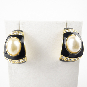 lot 179 image: Joan Rivers Black Enamel Pearl & Rhinestone Base Metal Half-Hoop Pierced Earrings.