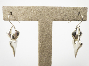 lot 187 image: RLM Studio (Robert Lee Morris) Abstract Hearts Sterling Silver French Wire Earrings .