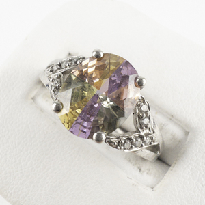 lot 237 image: Golden Highway Jewelry  Oval Lucky Stone And CZ Sterling Silver Fashion Ring. Size 9 - 9.25