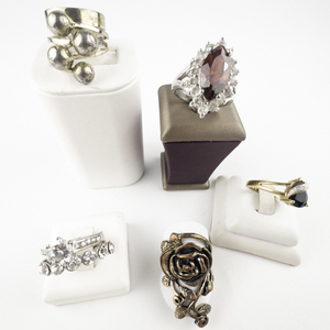 lot 252 image: Group of 6  Base Metal Rings. Sizes between 7.75 - 8.5