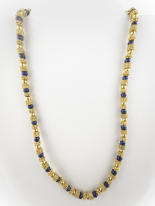 lot 276 image: Jacqueline Kennedy  Reproduction Lapis Gold Tone Base Metal Bead Necklace.