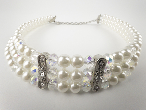 lot 194 image: Simulated Pearl & Aurora Borealis Beadbase Metal Multi-Strand Bead Collar Necklace.