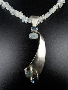 lot 209 image: Jay King  Aquamarine Chips With Sterling Silver Pendant Bead Necklace .