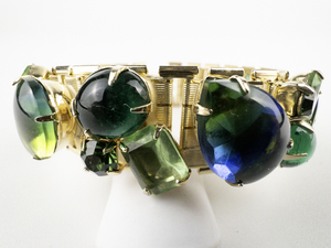 lot 115 image: Kramer of NY 1950S Art Glass Blue & Green Yellow Plated Base Metal Bracelet.