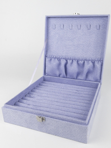lot 46 image: Lavender Velvet Organizer Jewelry Box -Excellent Condition