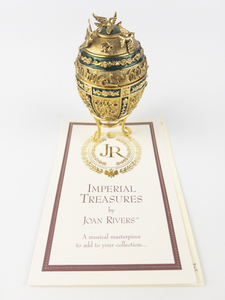 lot 53 image: Joan Rivers Imperial Treasures I Music Box Egg  - 1996
