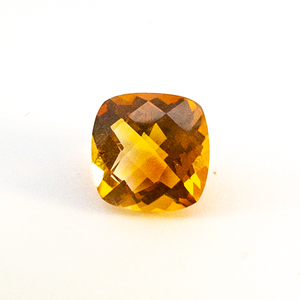 lot 89 image: CITRINE - 1.31ct. Square cushion cut