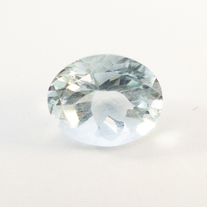 lot 97 image: AQUAMARINE - 1.96ct. Oval brilliant cut