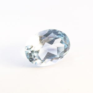 lot 318 image: SKY BLUE TOPAZ - 1.82ct. Oval brilliant cut