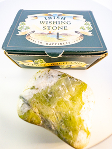 lot 358 image: IRISH WISHING STONE - White, Green and Gray