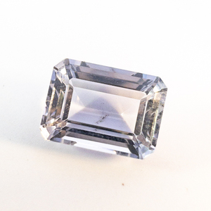 lot 366 image: AQUAMARINE - 3.59ct. Emerald cut