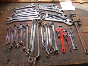 lot 12 image: Mixed Lot of Wrenches